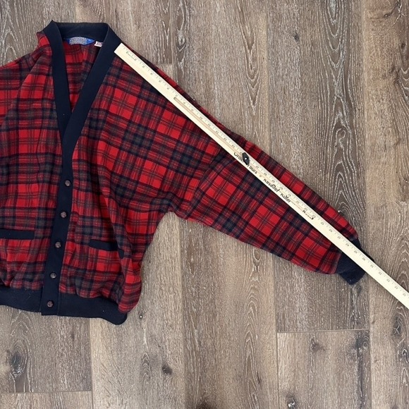 Vintage Pendleton Cardigan Jacket Mens XL Red Black Plaid Wool USA 80s Western - Picture 14 of 16
